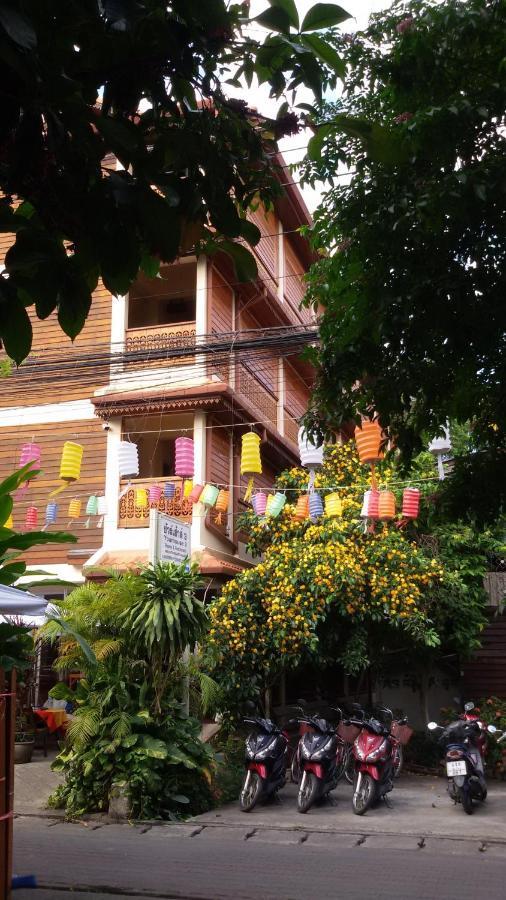 Your House 3 Guest House Chiang Mai Esterno foto